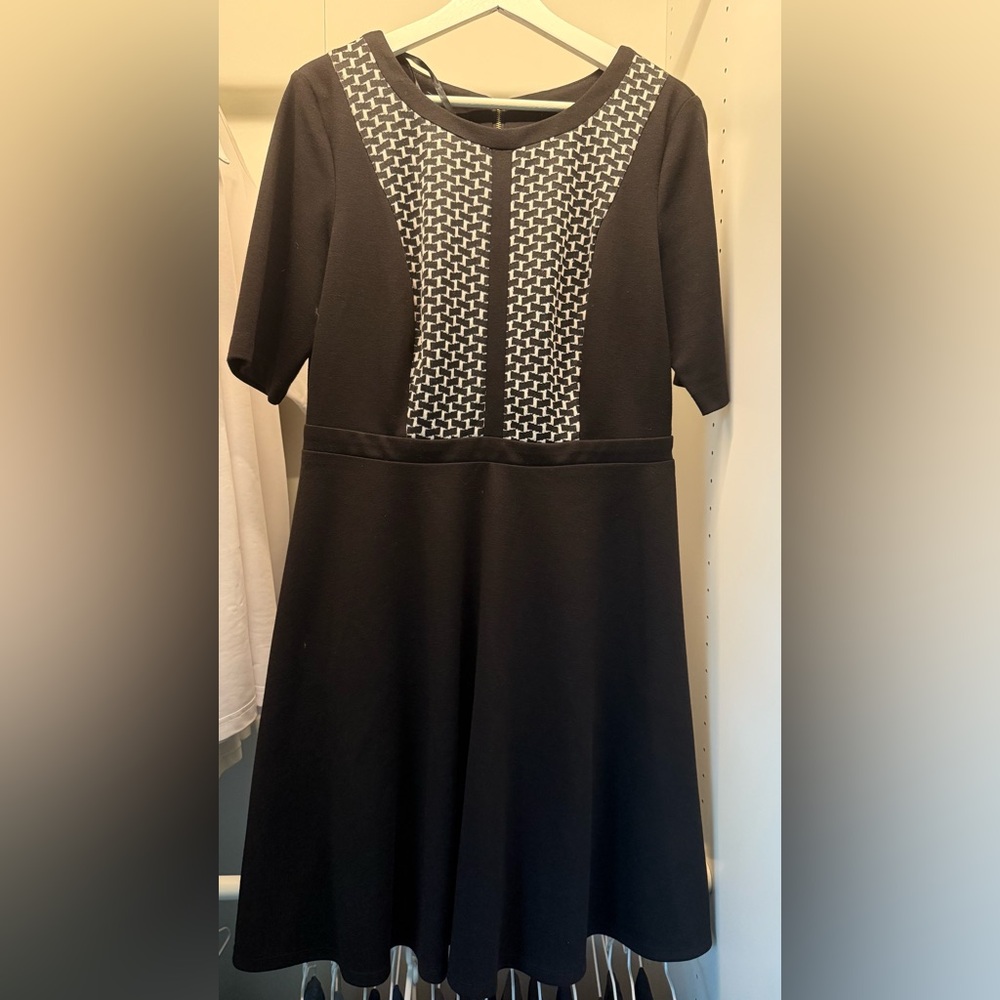 AGB Black and White A-Line Midi Dress for Work